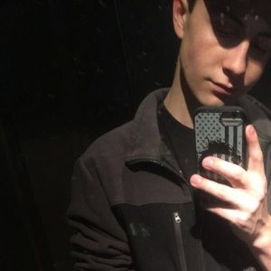 Meet your Posher, Tanner